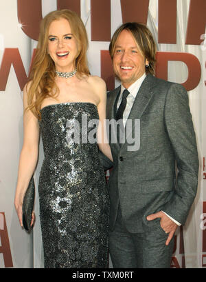 Nicole Kidman and Keith Urban The 45th Annual Academy of Country Music ...