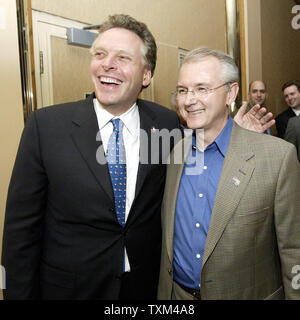 Democratic National Committee Chairman Terry McAuliffe (L) shares a laugh with Mo. Gov. Bob Holden while the two attend the Missouri Democratic Convention at the Columbia Expo Center in Coulmbia, Mo on April 16, 2004. Democrates from around the state are gathering to hear those running for state office and to select delegates that will represent Missouri at the National Convention in Boston in July.  (UPI Photo/Bill Greenblatt) Stock Photo