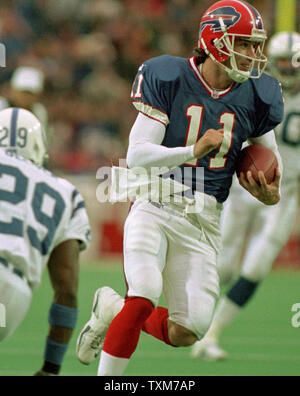 Buffalo Bills quarterback Rob Johnson (11) is stopped at the goal line by  Pittsburgh Steelers' Aaron Smith (91) during the first half of the game at  Ralph Wilson stadium in Orchard Park