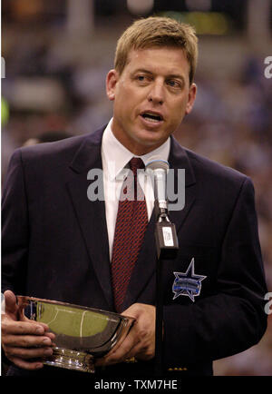 Former Dallas Cowboys player Troy Aikman was inducted into the