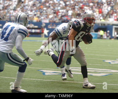 New England Patriots Wes Welker splits the Dallas defense on his way to his second touchdow, this one in the second quarter October 14, 2007 at Texas Stadium in Irving, TX.   (UPI Photo/Ian Halperin) Stock Photo