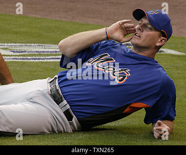 New York Mets relief pitcher Billy Wagner shouts at his teammates during warmups prior to his game at Coors Field in Denver on July 3, 2007.  Wagner was selected by National League manager Tony LaRussa as a All Star pitcher.  Wagner is one of four Mets on the National League All Star team.  (UPI Photo/Gary C. Caskey) Stock Photo