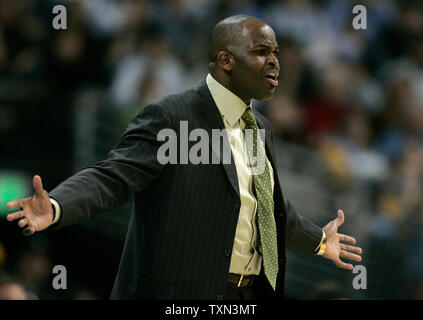 Portland Trail Blazers head coach Nate McMillan gestures during the second half at the Pepsi Center in Denver on December 16, 2007.   Portland beat Denver 116-105.  (UPI Photo/Gary C. Caskey) Stock Photo