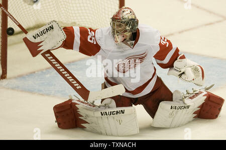 Detroit Red Wings goalie Jimmy Howard makes a save against the Colorado Avalanche during the third period at the Pepsi Center on March 1, 2010 in Denver.  Detroit beat Colorado 3-2 as the NHL returns to action following the Vancouver Olympics.     UPI/Gary C. Caskey Stock Photo