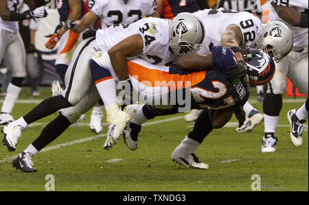 Oakland Raiders' Richard Seymour during an NFL football game against the  Denver Broncos in Oakland, Calif., Sunday, Sept. 27, 2009. (AP Photo/Ben  Margot Stock Photo - Alamy