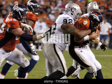 Oakland Raiders' Richard Seymour during an NFL football game against the  Denver Broncos in Oakland, Calif., Sunday, Sept. 27, 2009. (AP Photo/Ben  Margot Stock Photo - Alamy