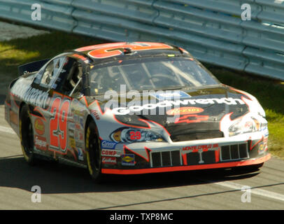 Kevin harvick in number 29 hi-res stock photography and