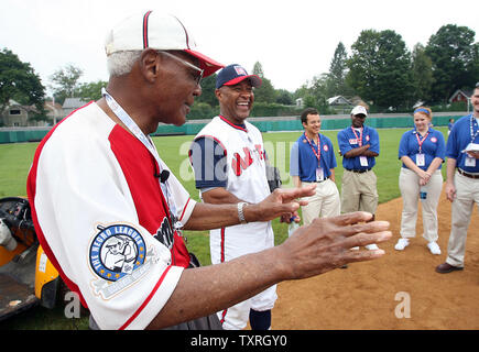 Ozzie smith hi-res stock photography and images - Alamy