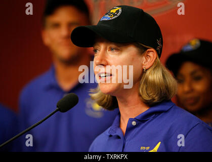 NASA Astronaut and Shuttle STS-120 commander Pamela A. Melroy talks during a press conference prior to the Los Angeles Dodgers vs. Houston Astros game at Minute Maid Park in Houston on July 24, 2007. The Astros hosted their annual NASA Night at Minute Maid Park to recognize the seven NASA astronauts that will be traveling into outer space aboard the Shuttle STS-120. (UPI Photo/Aaron M. Sprecher) Stock Photo