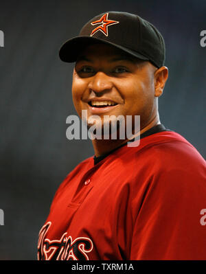 Houston Astros' Carlos Lee (45) plays in the baseball game between  Pittsburgh Pirates and the Houston Astros on Monday, July 2, 2012, in  Pittsburgh. (AP Photo/Keith Srakocic Stock Photo - Alamy