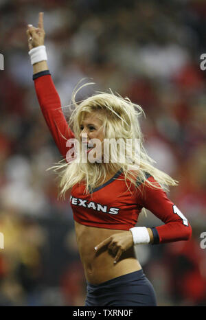 A Houston Texans cheerleader performs during the Tennessee Titans vs. Houston Texans in the second half at Reliant Stadium in Houston, Texas on November 23, 2009. UPI/Aaron M. Sprecher Stock Photo