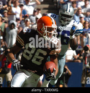 Cleveland browns 1984 hi-res stock photography and images - Alamy