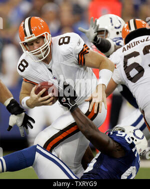 Cleveland Browns quarterback Trent Dilfer (8) looks for a receiver against  the Indianapolis Colts at the RCA Dome in Indianapolis, on September 25,  2005. The Indianapolis Colts defeated the Cleveland Browns 13-6. (