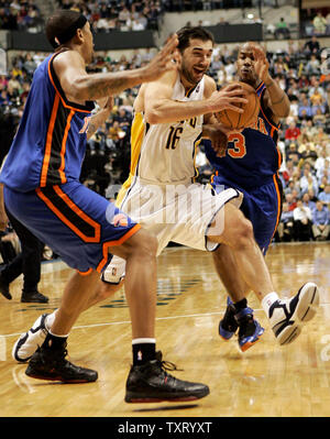 In this Feb. 13, 2006, photo, New York Knicks' Jalen Rose (5