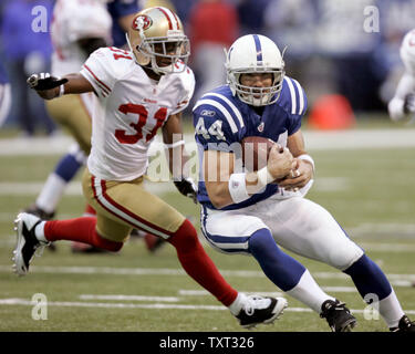 San Francisco, California, USA. 11th Oct, 2009. San Francisco 49ers  cornerback Dre' Bly #31 makes run after interception on Sunday, October 11,  2009 at Candlestick Park, San Francisco, California. Falcons defeated the