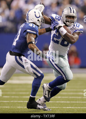 Dallas Cowboys running back Felix Jones (28) breaks to the outside for a 73  yard touchdown run in second half action in the NFL - NFC Playoffs football  game between the Philadelphia