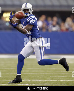 Indianapolis Colts wide receiver Reggie Wayne (87) makes a 9-yard catch against the Miami Dolphins during the first quarter at Lucas Oil Stadium in Indianapolis, IN., November 4, 2012.  UPI /Mark Cowan Stock Photo