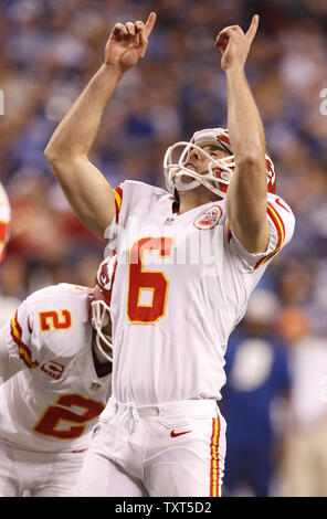 Kansas City Chiefs kicker Ryan Succop (6) kick an field goal during the ...