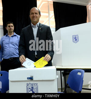 Jerusalem Mayor and candidate in Israel's municipal elections, Nir Barkat, casts his vote in a voting station in Jerusalem, Israel, October 22, 2013. UPI/Debbie Hill Stock Photo