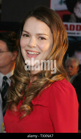 Cast member Jacinda Barrett poses for photographers at the premiere of her  film, 'Ladder 49'  at The El Capitan Theatre  in Los Angeles, September 14, 2004. The Touchstone Pictures movie chronicles Baltimore firefighters and opens in the US October 1st. (UPI Photo/Francis Specker) Stock Photo