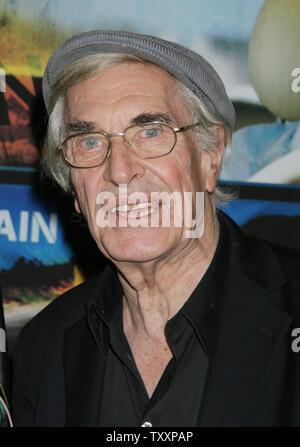 Actor Martin Landau arrives at the premiere of the film' Lost' in Los Angeles, October 7, 2004. (UPI Photo/Francis Specker) Stock Photo