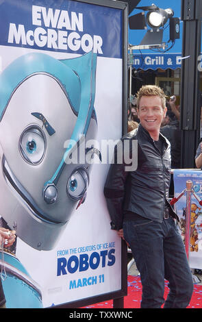 Ewan McGregor arrives to the world premiere of Robots on March 6, 2005, in Los Angeles.  (UPI Photo/John Hayes) Stock Photo