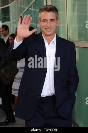 U.S. actor Dermot Mulroney, a cast member in romantic comedy motion picture 'Must Love Dogs,' arrives at the film's premiere in Los Angeles, California July 21, 2005. The film, which opens July 29 in the U.S., tells the story of a recently divorced woman who is cautiously rediscovering romance with the help of her well-meaning family.  (UPI Photo/Jim Ruymen) Stock Photo