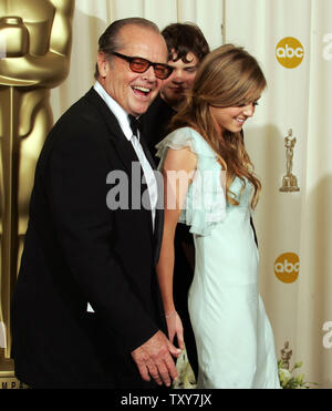 Actor Jack Nicholson walks with his children Lorraine and Raymond during the 78th Annual Academy Awards at the Kodak Theatre in Hollywood, Ca., on March 5, 2006.   (UPI Photo/Gary C. Caskey) Stock Photo