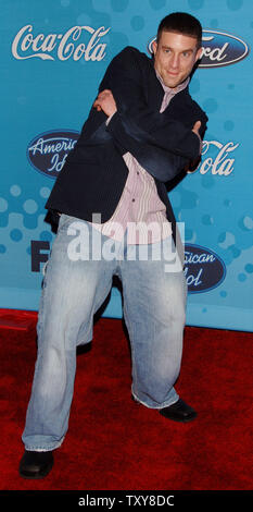 Contestant Elliott Yamin, 27, of Richmond, Va. arrives for the party for the 12 finalists of the television show 'American Idol' at the Pacific Design Center in Los Angeles, California on March 9, 2006. The fifth season of 'American Idol' began on January 17, 2006 and will end on May 24. (UPI Photo/Jim Ruymen) Stock Photo