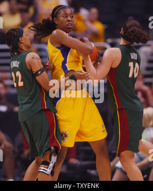 WNBA Sue Bird, L.Jackson & B.Lennox サイン（Los Angeles