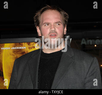 Actor Ethan Suplee, a cast member in the sci-fi motion picture drama 'The Fountain', arrives for the premiere of the film at Grauman's Chinese Theatre in the Hollywood section of Los Angeles, California on November 11, 2006.  (UPI Photo/Jim Ruymen) Stock Photo