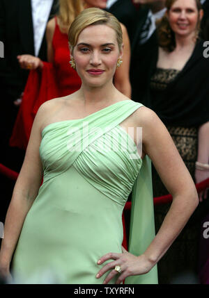 British actress Kate Winslet, nominated for an Oscar for best actress in a leading role for 'Little Children,' arrives for the 79th Annual Academy Awards, held at the Kodak Theatre in Hollywood, California, on February 25, 2007.   (UPI Photo/Terry Schmitt) Stock Photo