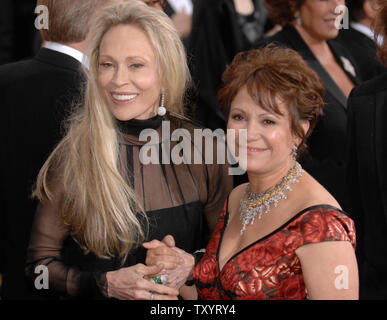 Faye Dunaway and Mexican actress Adriana Barraza arrives for the 79th annual Academy Awards at the Kodak Theatre in Hollywood, California on February 25, 2007.  (UPI Photo/Phil McCarten) Stock Photo