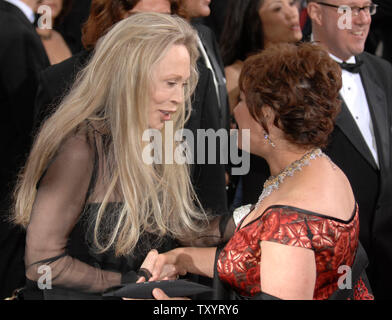 Faye Dunaway and Mexican actress Adriana Barraza arrives for the 79th annual Academy Awards at the Kodak Theatre in Hollywood, California on February 25, 2007.  (UPI Photo/Phil McCarten) Stock Photo