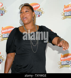 Singer and actress Queen Latifah arrives at the 20th annual Kids Choice Awards in Los Angeles on March 31, 2007.  (UPI Photo/Jim Ruymen) Stock Photo