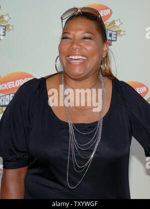 Singer and actress Queen Latifah arrives at the 20th annual Kids Choice Awards in Los Angeles on March 31, 2007.  (UPI Photo/Jim Ruymen) Stock Photo