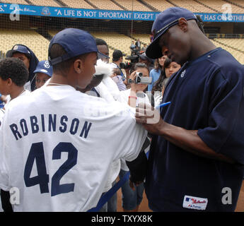 Commemorate Dodger Stadium's 60th Anniversary with Dodgers' Team