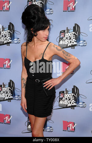 British singer Amy Winehouse arrives for the MTV Movie Awards in Los Angeles on June 3, 2007.  (UPI Photo/Jim Ruymen) Stock Photo