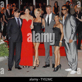 From left: Tom Cruise, Katie Holmes, Victoria Beckham, David Beckham, Jada Pinkett Smith and Will Smith pose for photographers at a private party held in honor of the Beckhams at the Geffen Contemporary at MOCA in Los Angeles on July 22, 2007. Cruise, Holmes, Pinkett Smith and Smith co-hosted the party. (UPI Photo/Jim Ruymen) Stock Photo