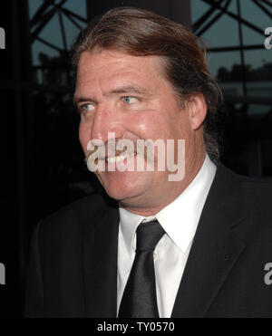 Brian Dierker, a cast member in the true life adventure motion picture 'Into the Wild' arrives for the premiere of the film at the Directors Guild Theatre in Los Angeles on September 18, 2007. The film, based on the book by Jon Krakauer was written and directed by Sean Penn.  (UPI Photo/Jim Ruymen) Stock Photo