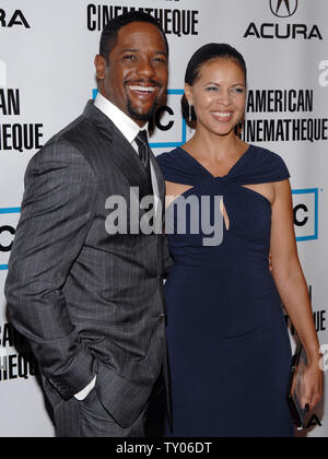 Actor Blair Underwood and his wife, actress Desiree DaCosta arrive for the 22nd annual American Cinematheque Award gala honoring Julia Roberts in Beverly Hills, California on October 12, 2007. (UPI Photo/Jim Ruymen) Stock Photo