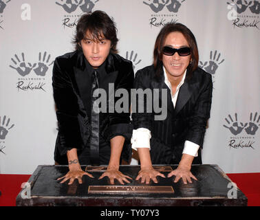 Vocalist Koshi Inaba Of The Japanese Group B Z Attends A Ceremony Where The Band Is Inducted Into Hollywood S Rolkwalk In Hollywood On November 19 07 Upi Photo Phil Mccarten Stock Photo Alamy