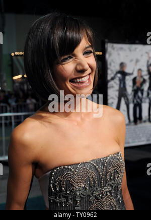 Katie Holmes, a cast member in the motion picture crime thriller and comedy 'Mad Money' attends the premiere of the film in Los Angeles on January 9, 2008.  (UPI Photo/Jim Ruymen) Stock Photo