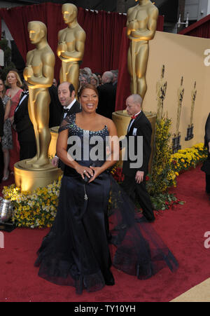 Queen Latifah arrives at the Oscars on Sunday, March 2, 2025, at the ...