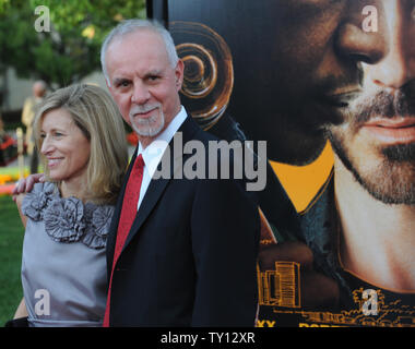 LOS ANGELES, CA. April 20, 2009: Steve Lopez & wife at the Los Angeles  premiere of The Soloist at Paramount Theatre, Hollywood. The movie is based  on the story of how journalist