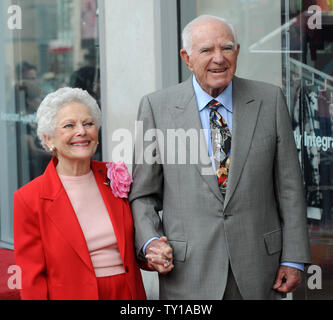 Judge Joseph A. Wapner, former host of the television series 'The People's Court', and his wife Mickey smile for photographers after Wapner was honored with the 2,392nd star during an unveiling ceremony on the Hollywood Walk of Fame in Los Angeles on November 12, 2009. Wapner turns 90 years old November 15.     UPI/Jim Ruymen Stock Photo