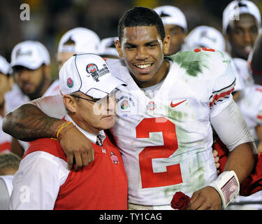 Ohio State quarterback Terrelle Pryor runs against Michigan in the ...