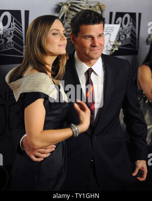 Emily Deschanel (L) and David Boreanaz, who portray Dr. Temperance 'Bones' Brennan and FBI special agent Seeley Booth respectively in the television crime drama 'Bones', attend the show's 100th episode celebration in West Holywood, California on April 7, 2010.     UPI/Jim Ruymen Stock Photo