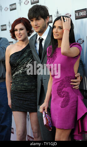 Demi Moore (R), who co-stars in the motion picture drama 'The Joneses', attends the premiere of the film with her husband, actor Ashton Kutcher and daughter, actress Rumer Willis at the Arclight Cinerama Dome in Los Angeles on April 8, 2010.     UPI/Jim Ruymen Stock Photo