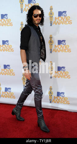 Actor Russell Brand arrives at the 2010 MTV Movie Awards in Los Angeles June 6, 2010.     UPI/Jim Ruymen Stock Photo